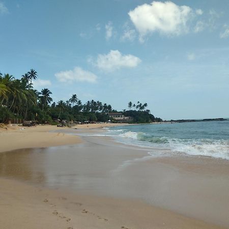 Sandhara Home Stay Tangalle Exterior photo